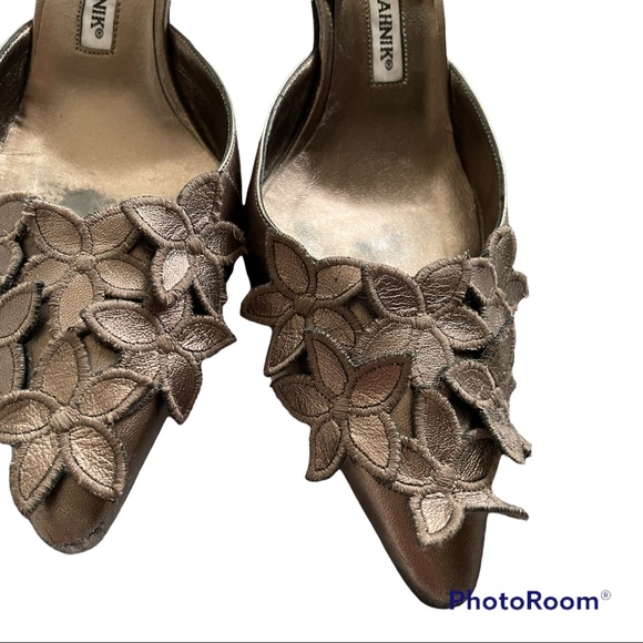 Manolo Blanik brown metallic pointed toe sling back high heels floral appliqués - Picture 8 of 9